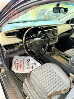 تۆیۆتا ئەڤەلۆن